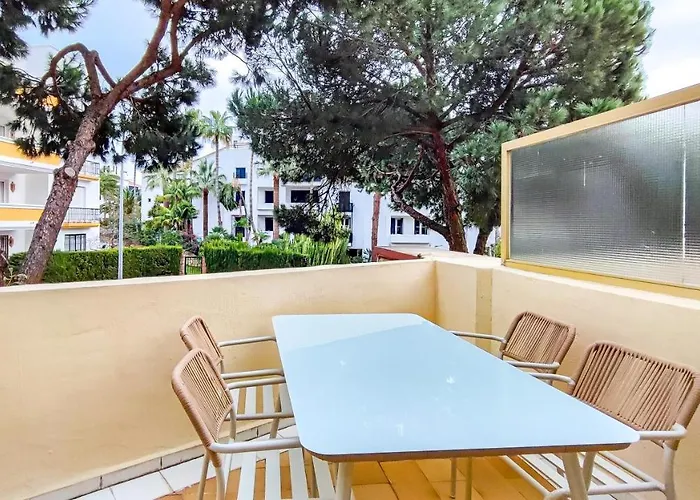 Oleholidays 411 Romana Playa Junto A La Playa Marbella